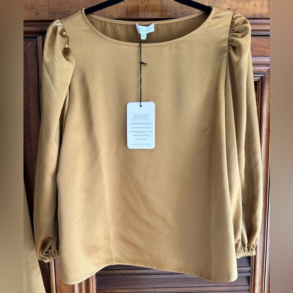 SEDGE copper color set Size Medium pants joggers style. Blouse shoulder pleated - Picture 3 of 4